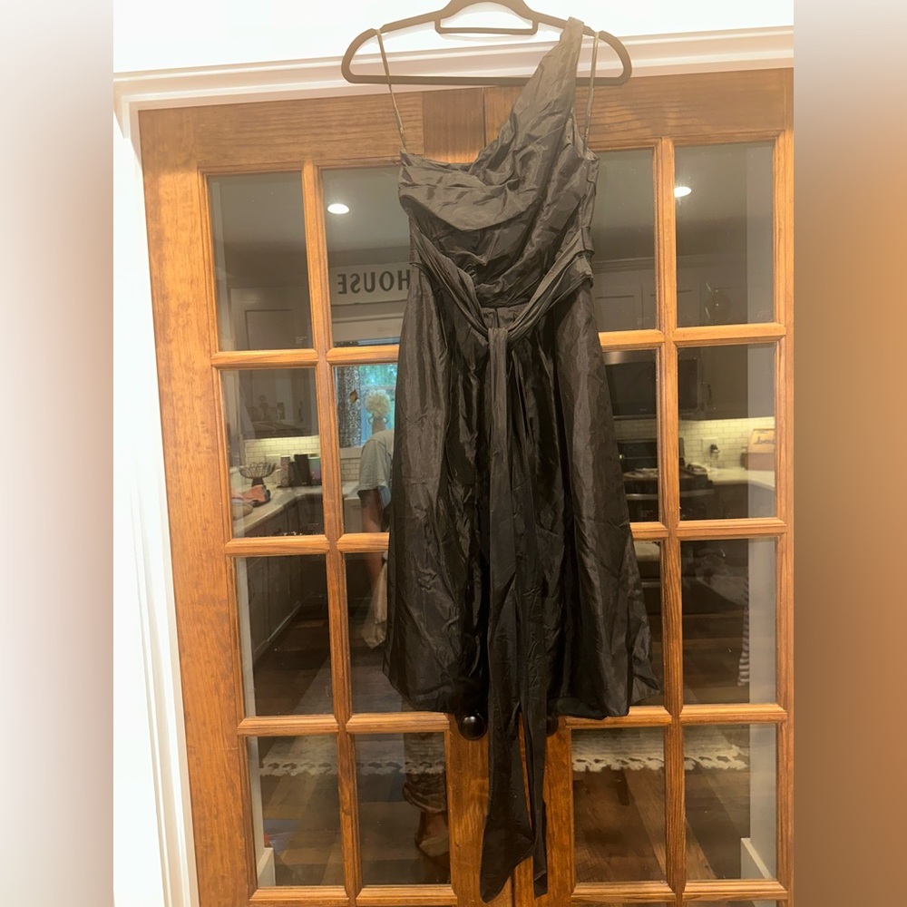 EUC Vera Wang Maids Formal Dress Size 8 Elegant Black One-Shoulder Dress - Picture 7 of 13